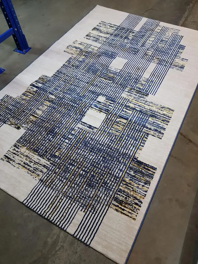 Unique Super Rug