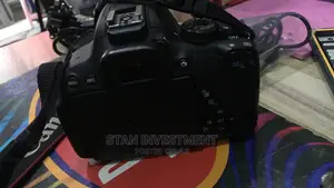 Canon 700d Camera