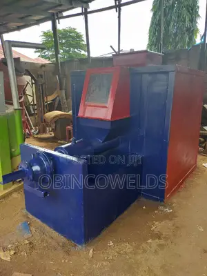Soap Plodder/ Extruding Machine
