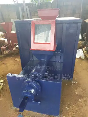 Soap Plodder/ Extruding Machine