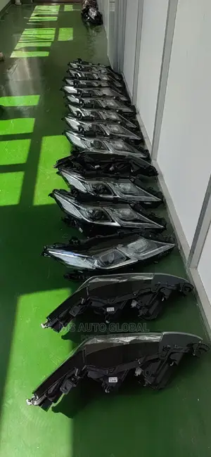 Camry 2018 Headlights