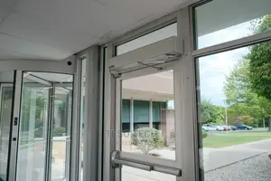 Automatic Glass Swing Door