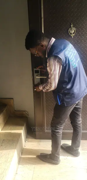 Card Lock Installation