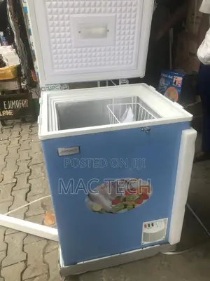 Hoomex 150 Liters Freezer. HM150