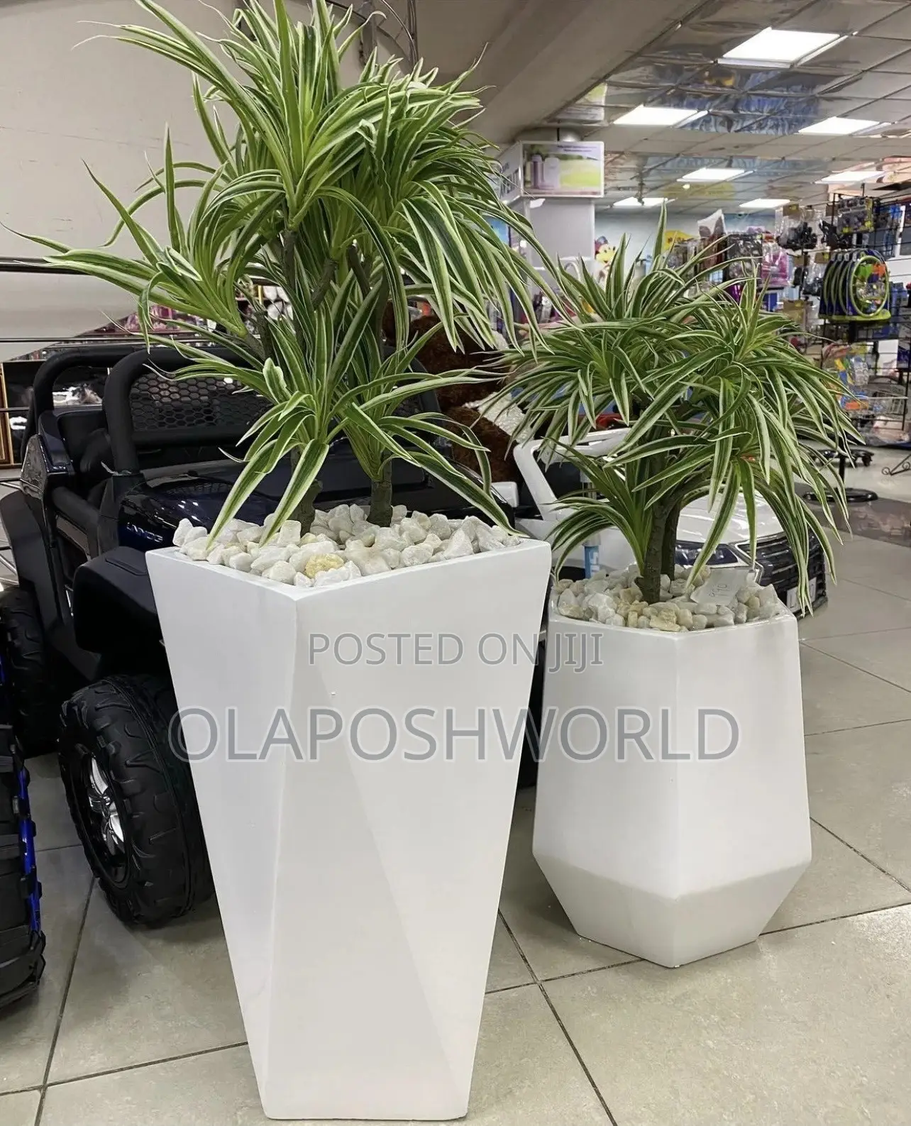 Flower Pot and Artificial Flower