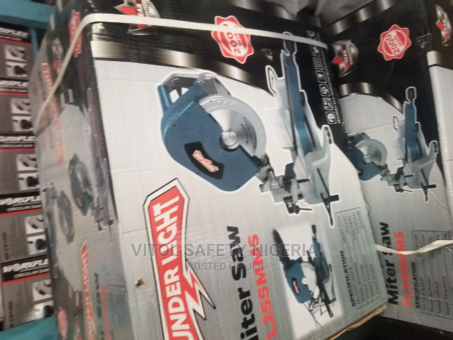 Miter Saw Machine