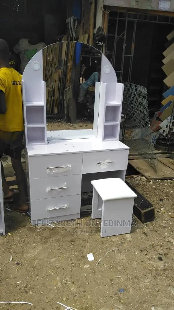 Dressing Mirror With 4 Draws