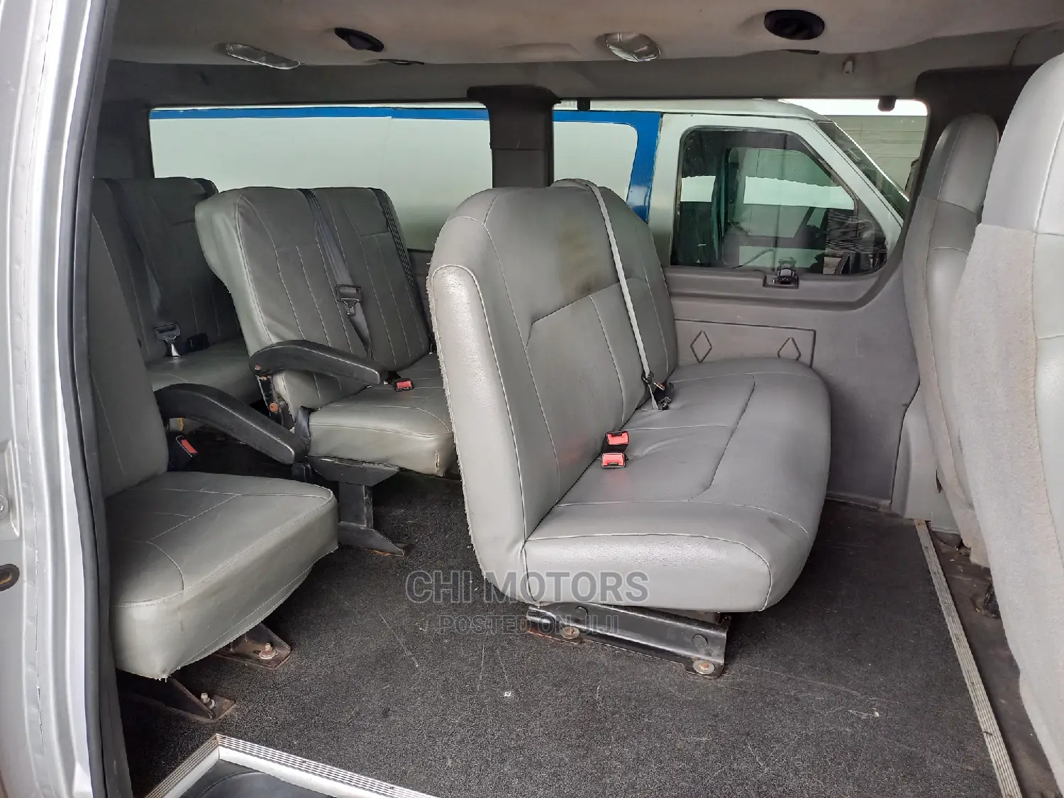 Ford E350 2013 Grey