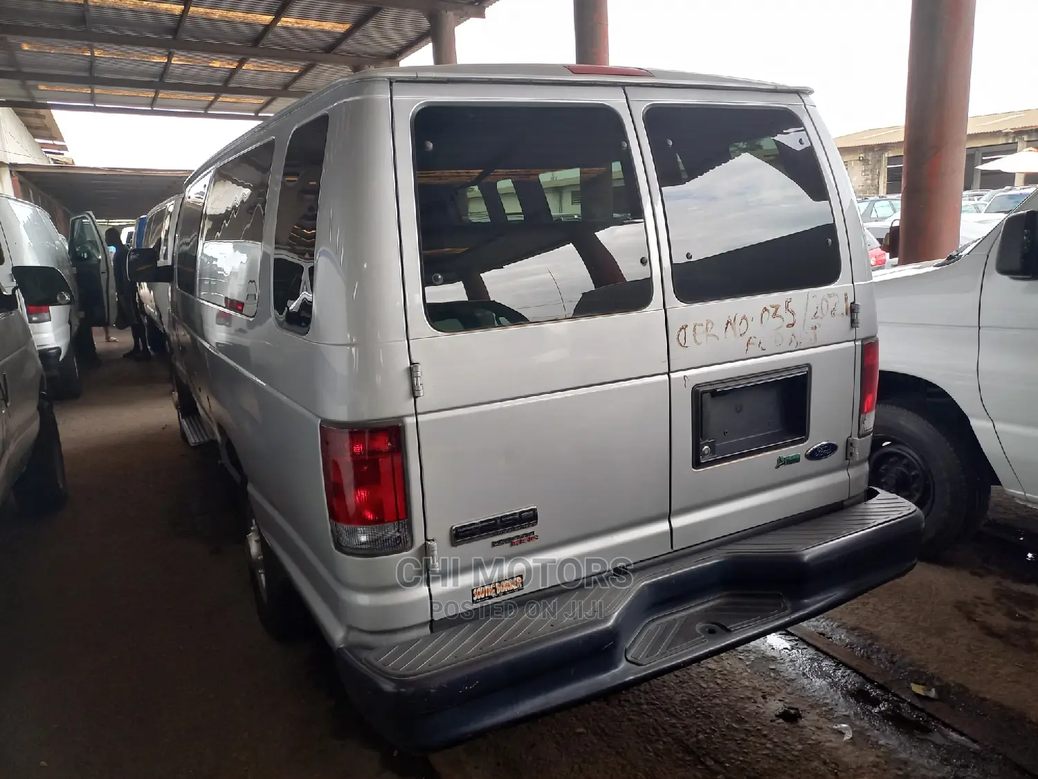 Ford E350 2013 Grey