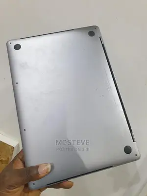 Laptop Apple MacBook Pro 2017 8GB Intel Core I5 SSD 500GB