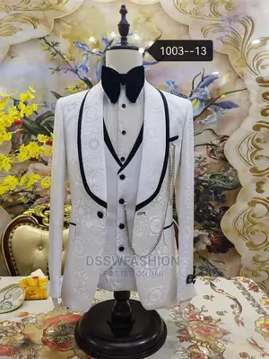 Exclusive 3pcs Tuxedo Suit + Free Bow Tie or Metal Cufflinks