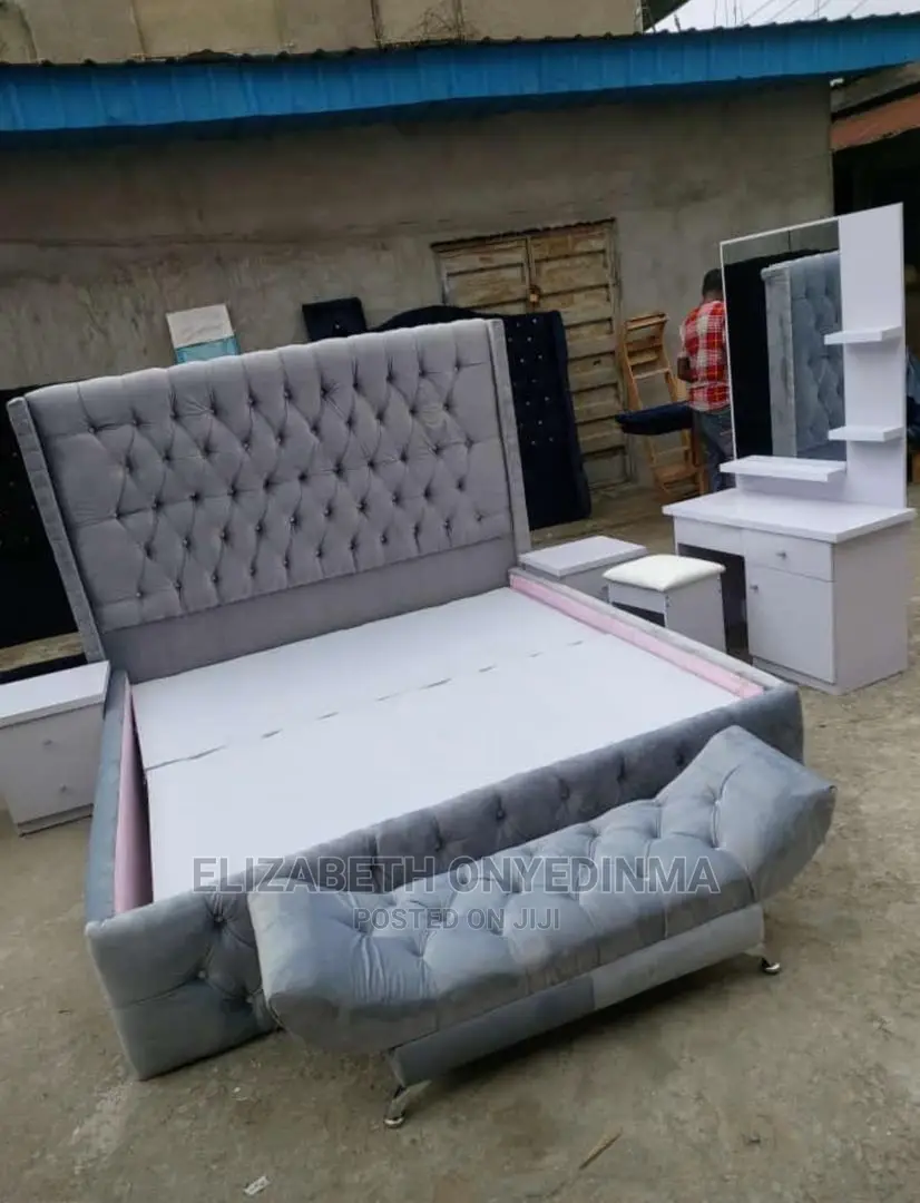 6ft by 6ft Padded Bedframe