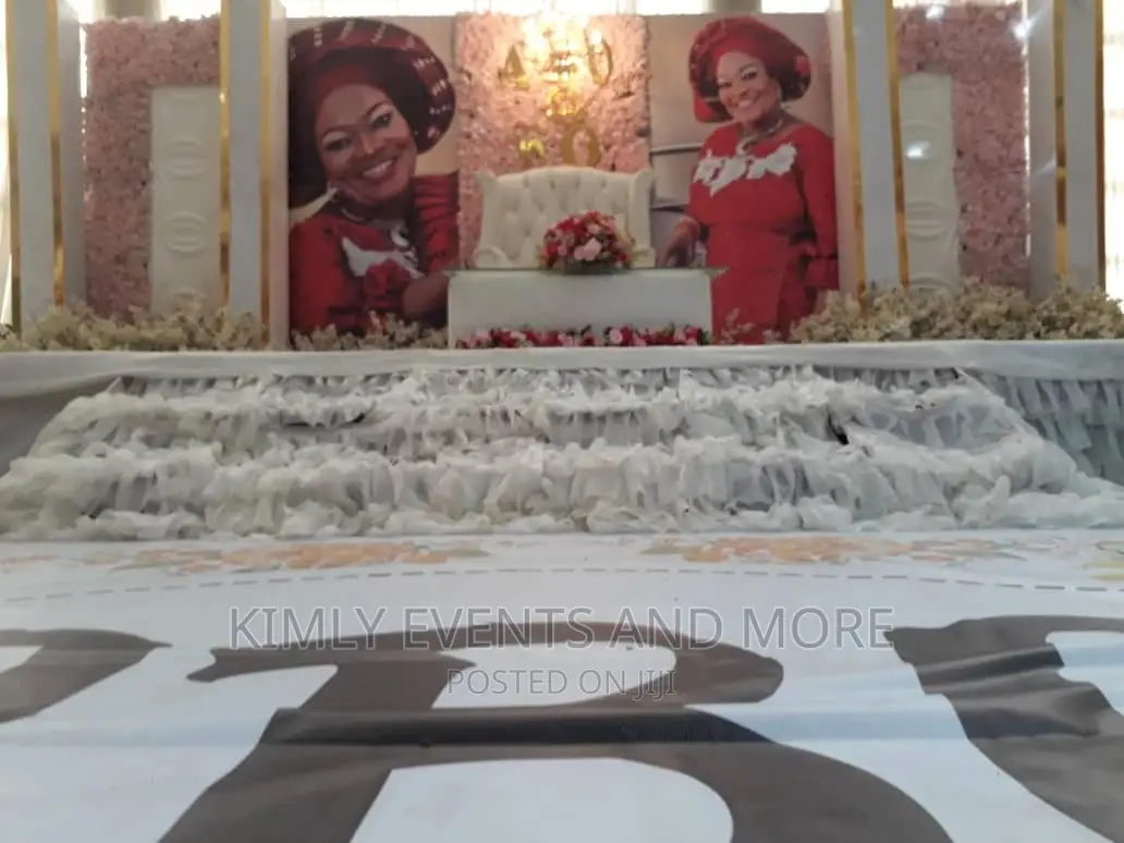 Luxury Event Decor, Gold Package