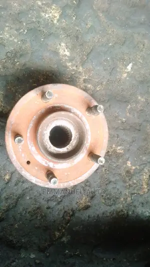 Toyota 4runner Hub 2005/2008