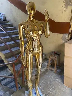 Brand New Gold Chrome Size 12 Fashion Display Mannequin