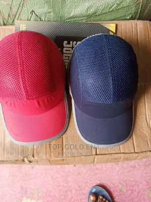 Safety Bump Cap With Reflective