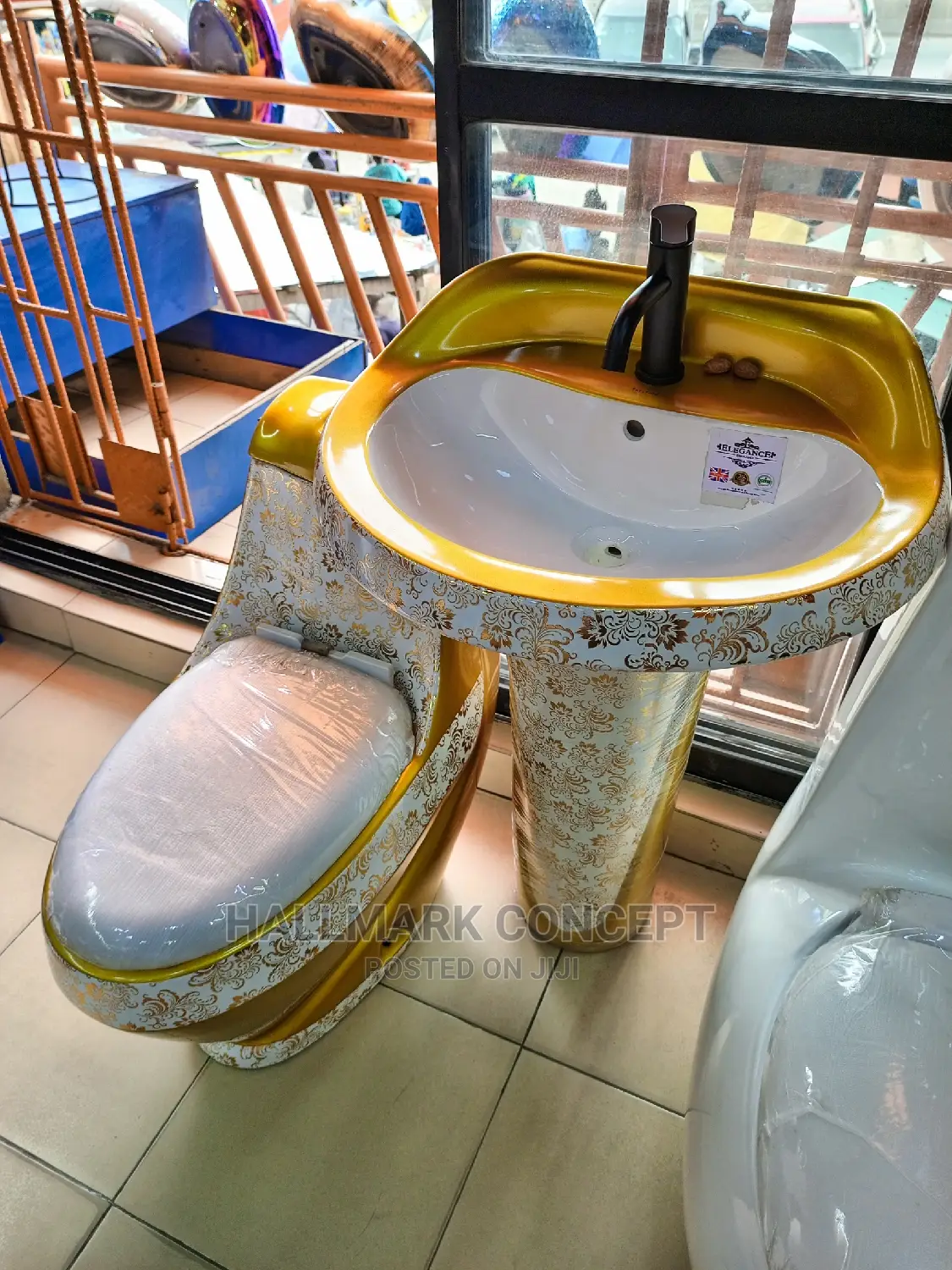 Executive Gold Design Water Closets