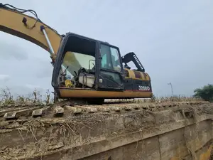 Swamp Buggy Chattering Services