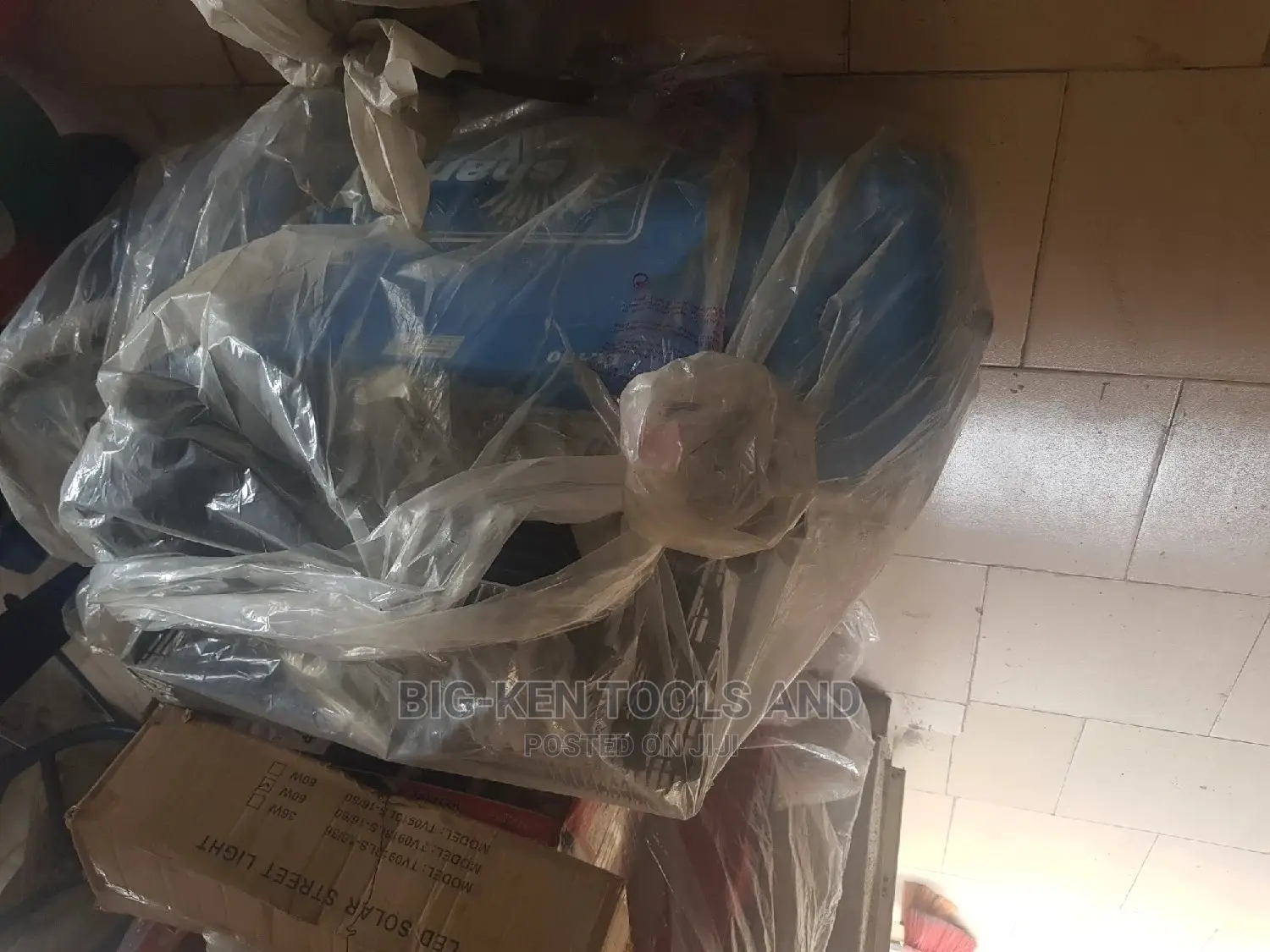 100litres × 2hp Air Compressor