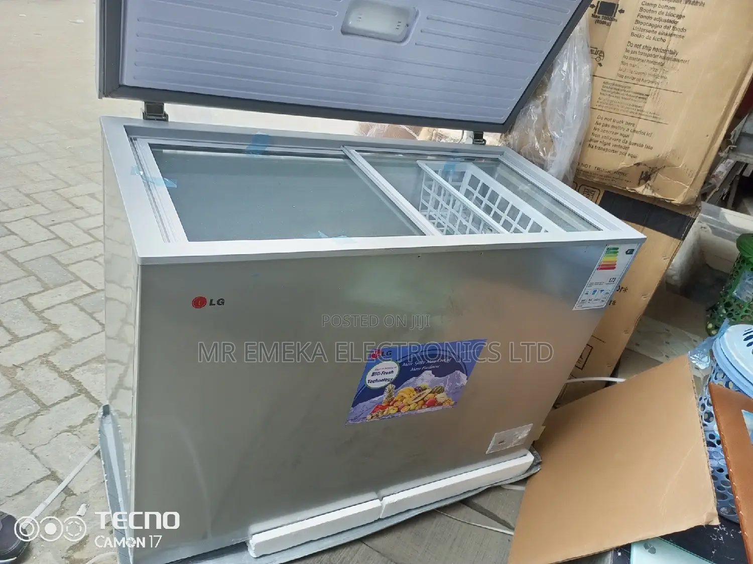 LG 390L Chest Freezer