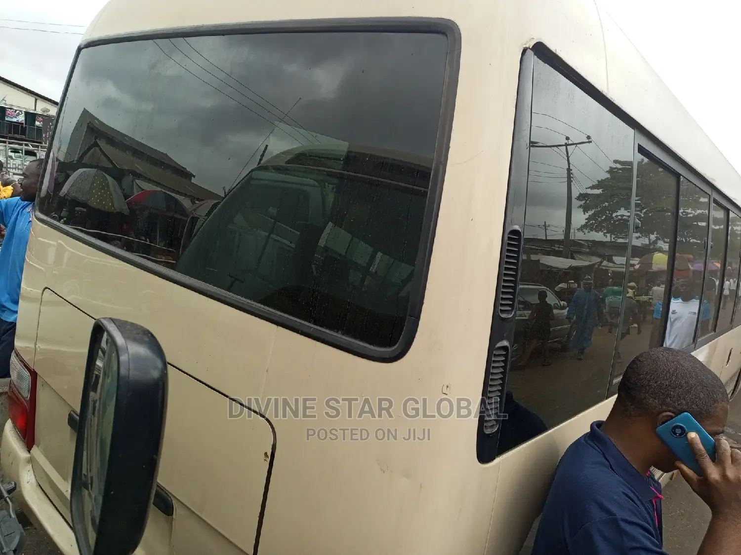 Toyota Coaster 2012 Blue