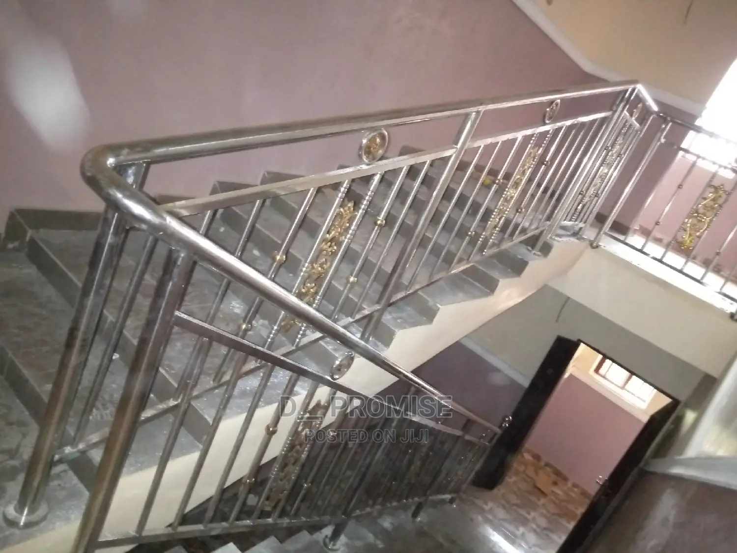 Silver Design Stainless Handrails and Gold Design