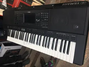 Original Yamaha Keyboard PSR-SX700