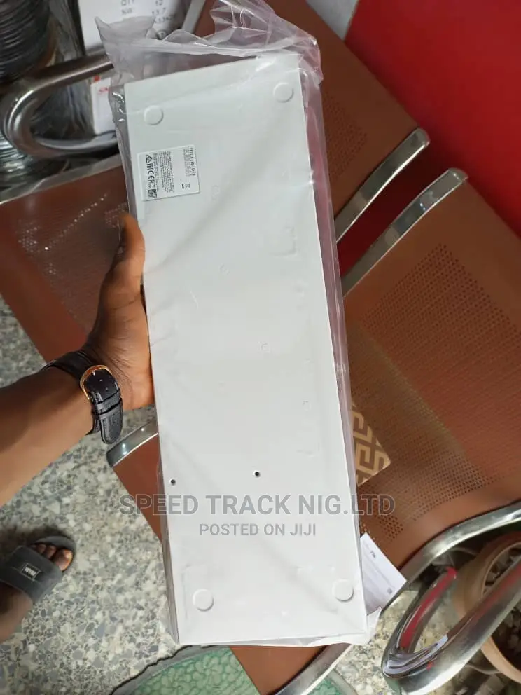 Mikrotik Gigabit Switch CRS326-24G-2S+RM