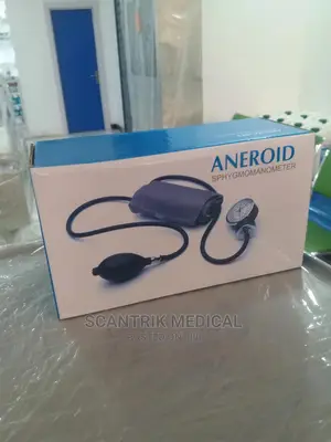 Handheld Aneroid Sphygmomanometer-Adult