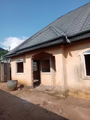 2bdrm Block of Flats in Avina Properties, Owerri for Sale