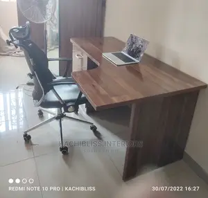 Office/Study Table