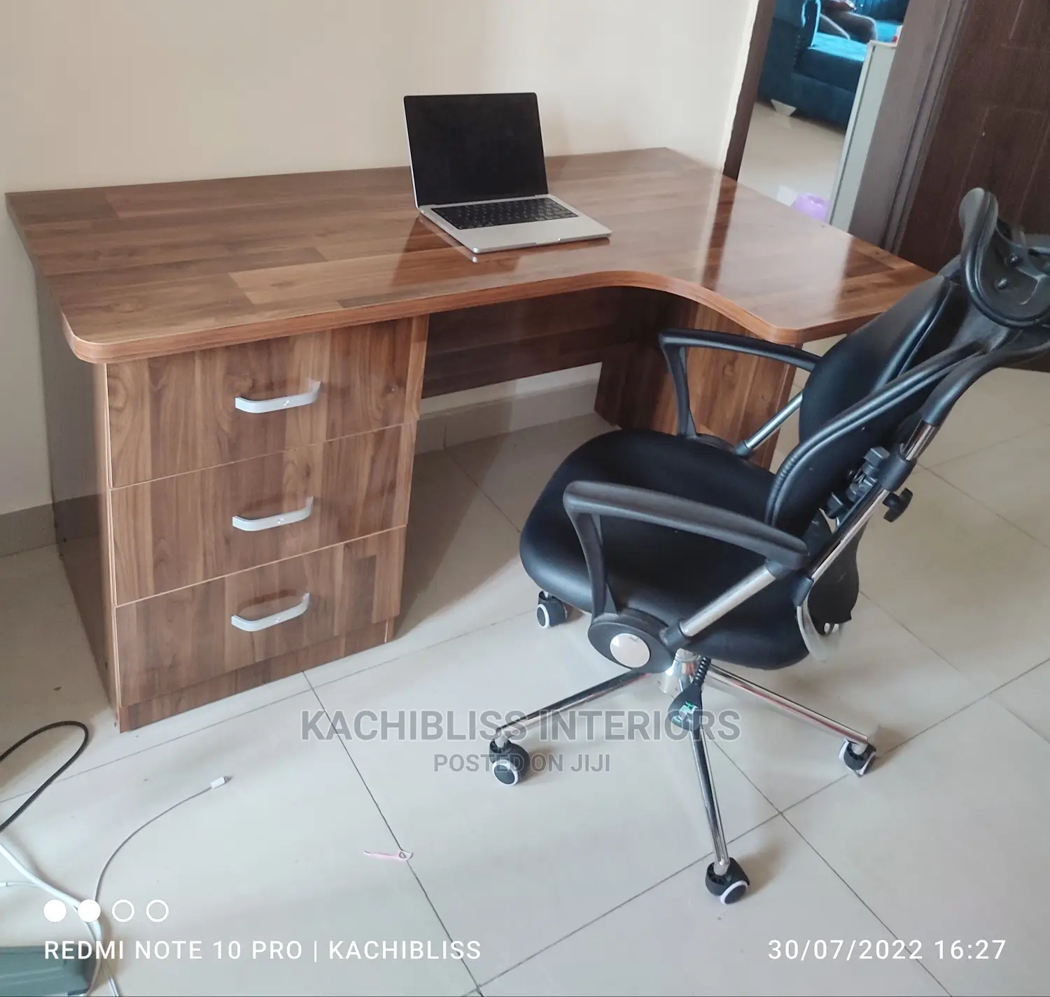 Office/Study Table
