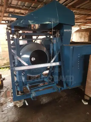 Self Loader Mixer Concrete Machine