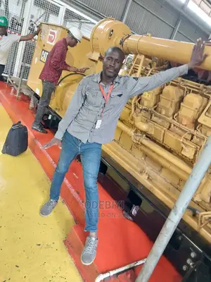 2000kva Cat Engine Basic Generator
