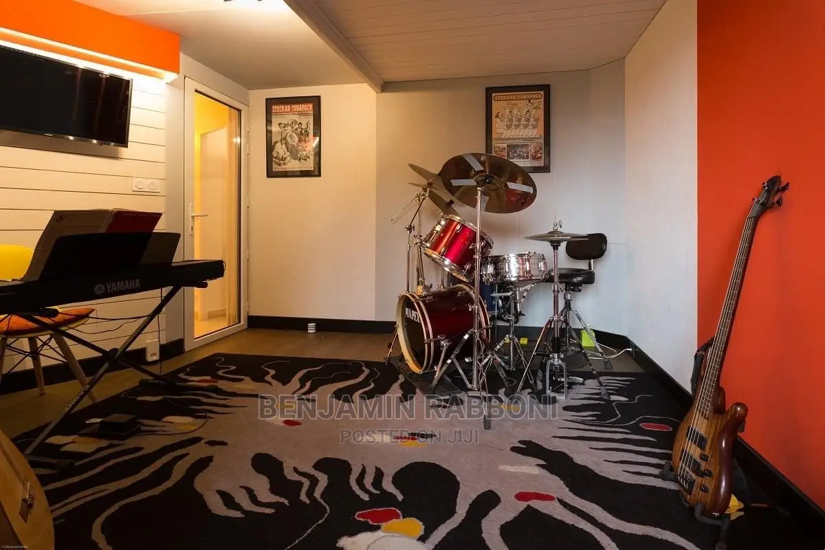 Live Music Studio Sound Proof