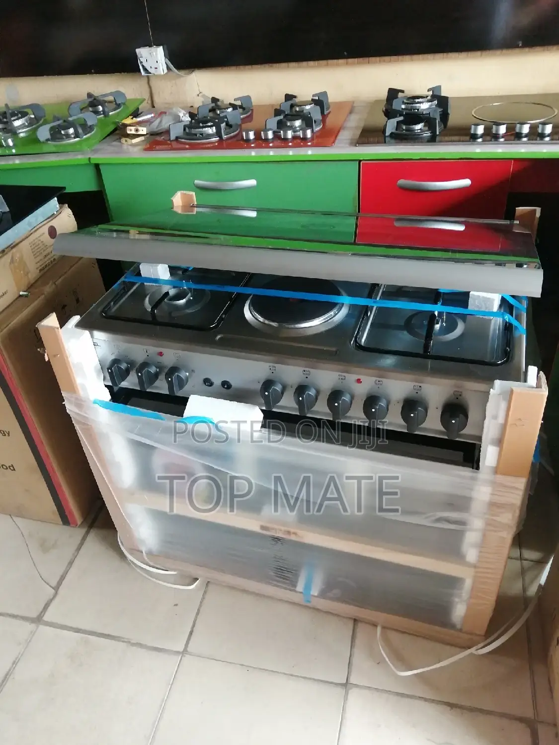 90cm Standing Gas and Electric Cooker