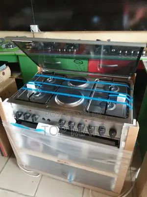90cm Standing Gas and Electric Cooker