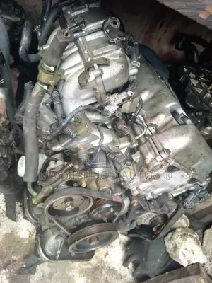 Nissan Primera Engine