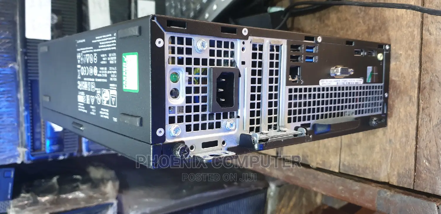Desktop Computer Dell 4GB Intel Core I3 HDD 500GB
