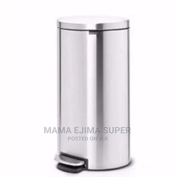 Stainless Steel Pedal Bin - 8 Litres