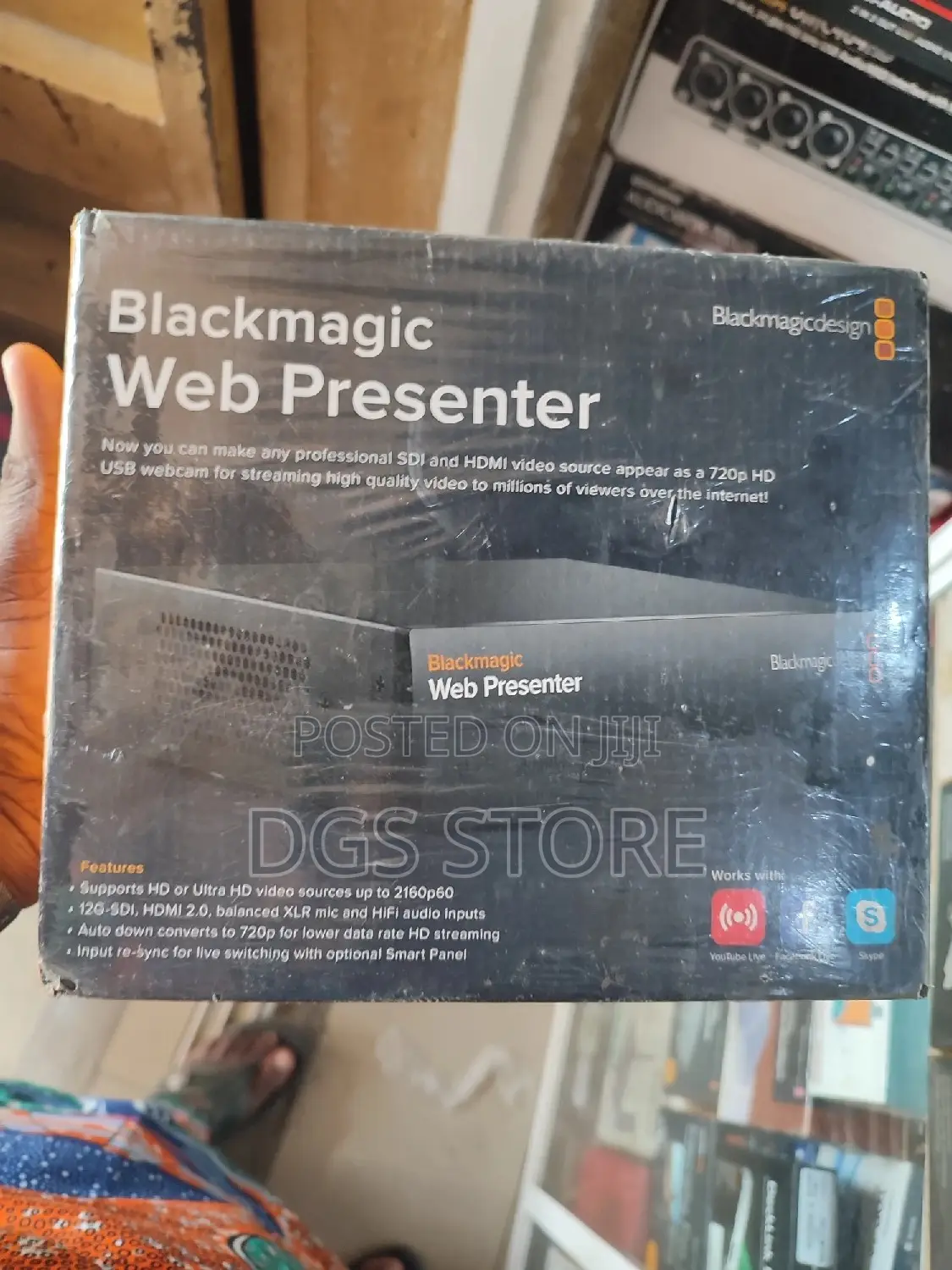 Blackmagic Web Presenter