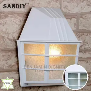 Outdoor Wall/Fence Light 