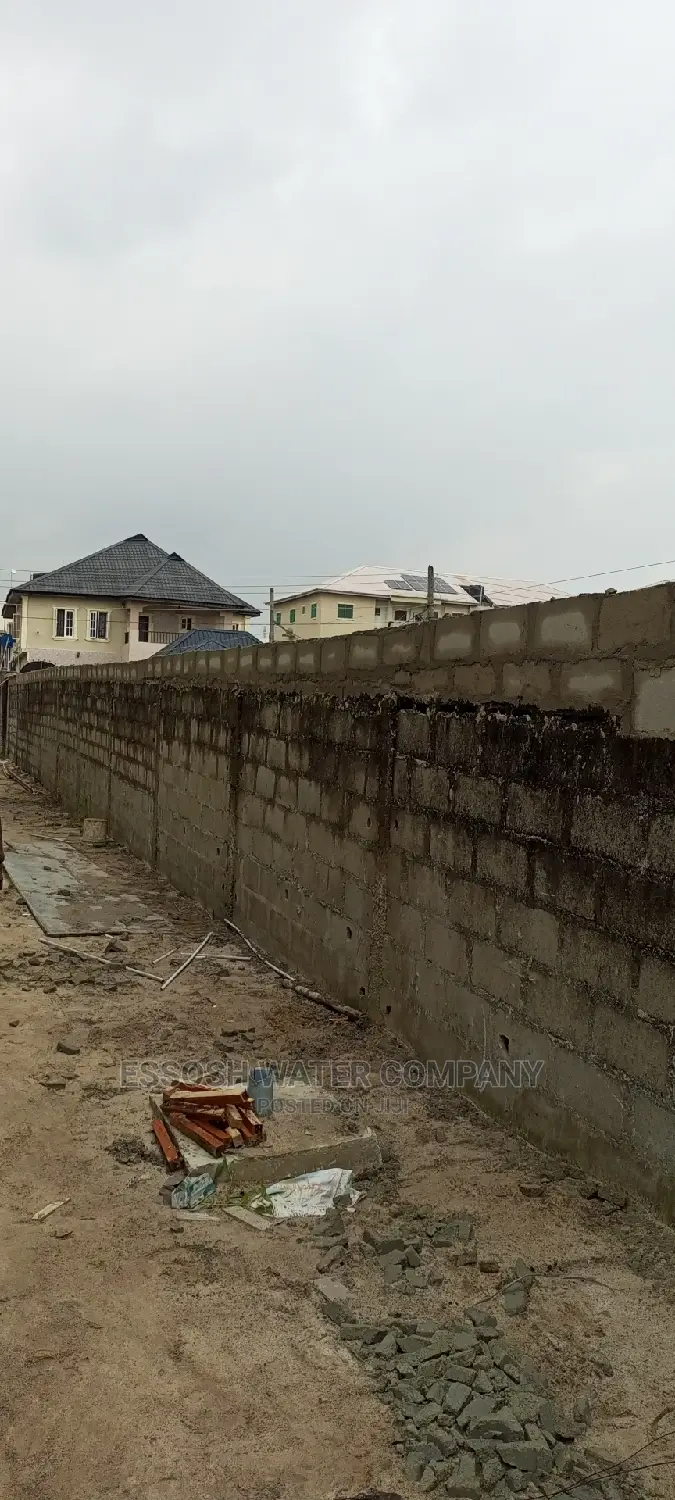 Building Engineer and Construction of Building Bricklayer