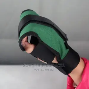 Hand Training Gloves for Hemiplegia Patients and Athlete