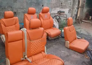 Quality Upholstery Material for All Car/Jeep in Designs