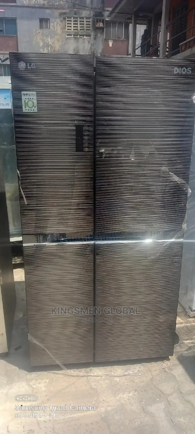 Lg Luxury Sleek and Premium Glass Design Refrigerator