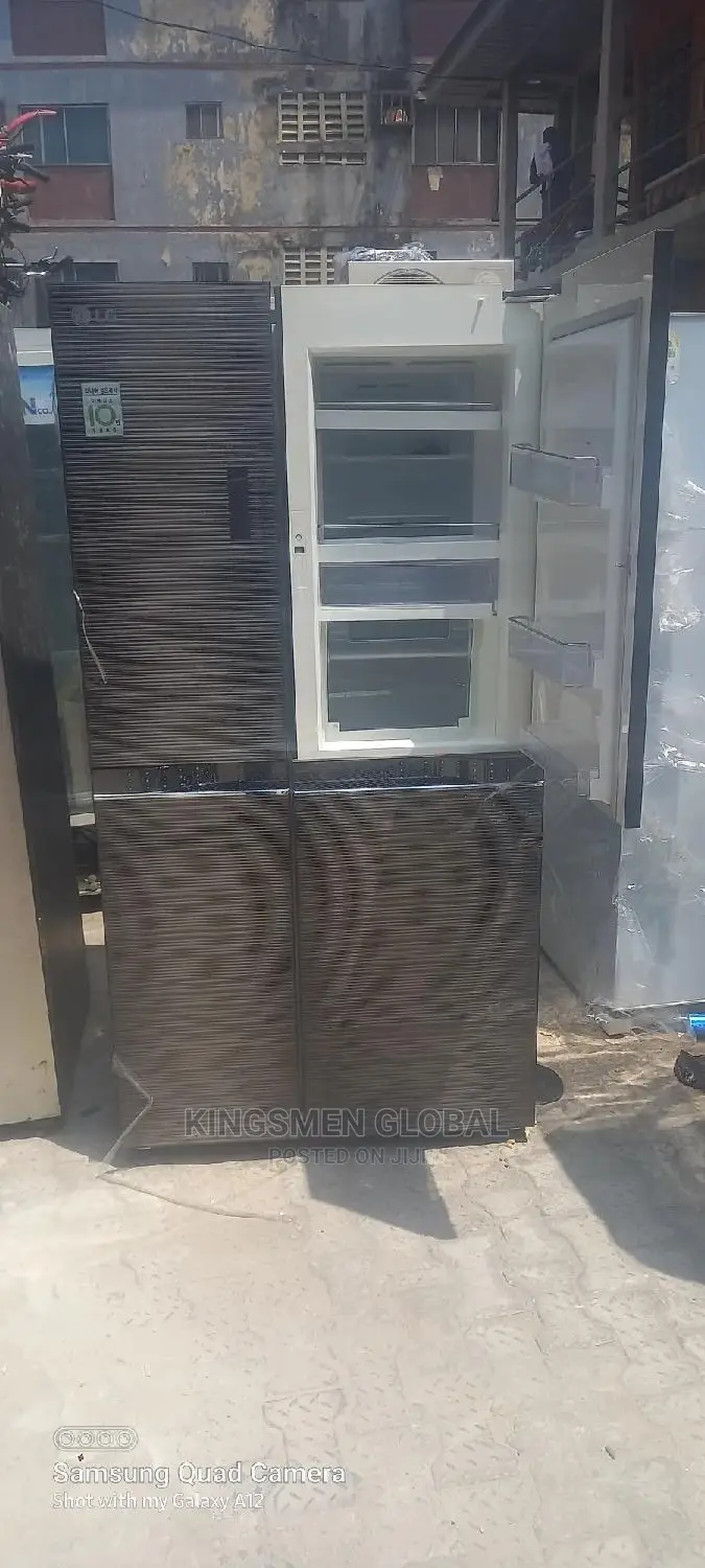 Lg Luxury Sleek and Premium Glass Design Refrigerator