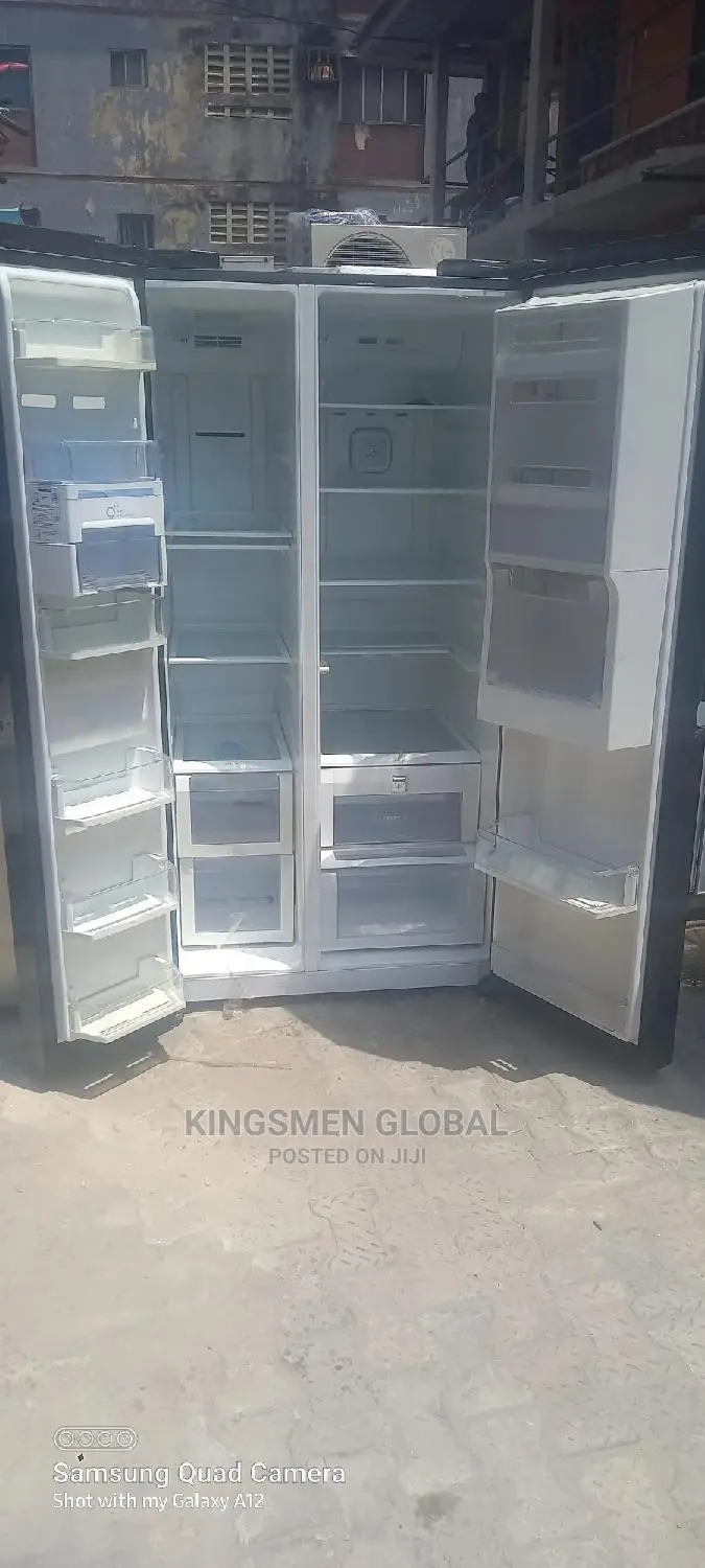 Lg Luxury Sleek and Premium Glass Design Refrigerator
