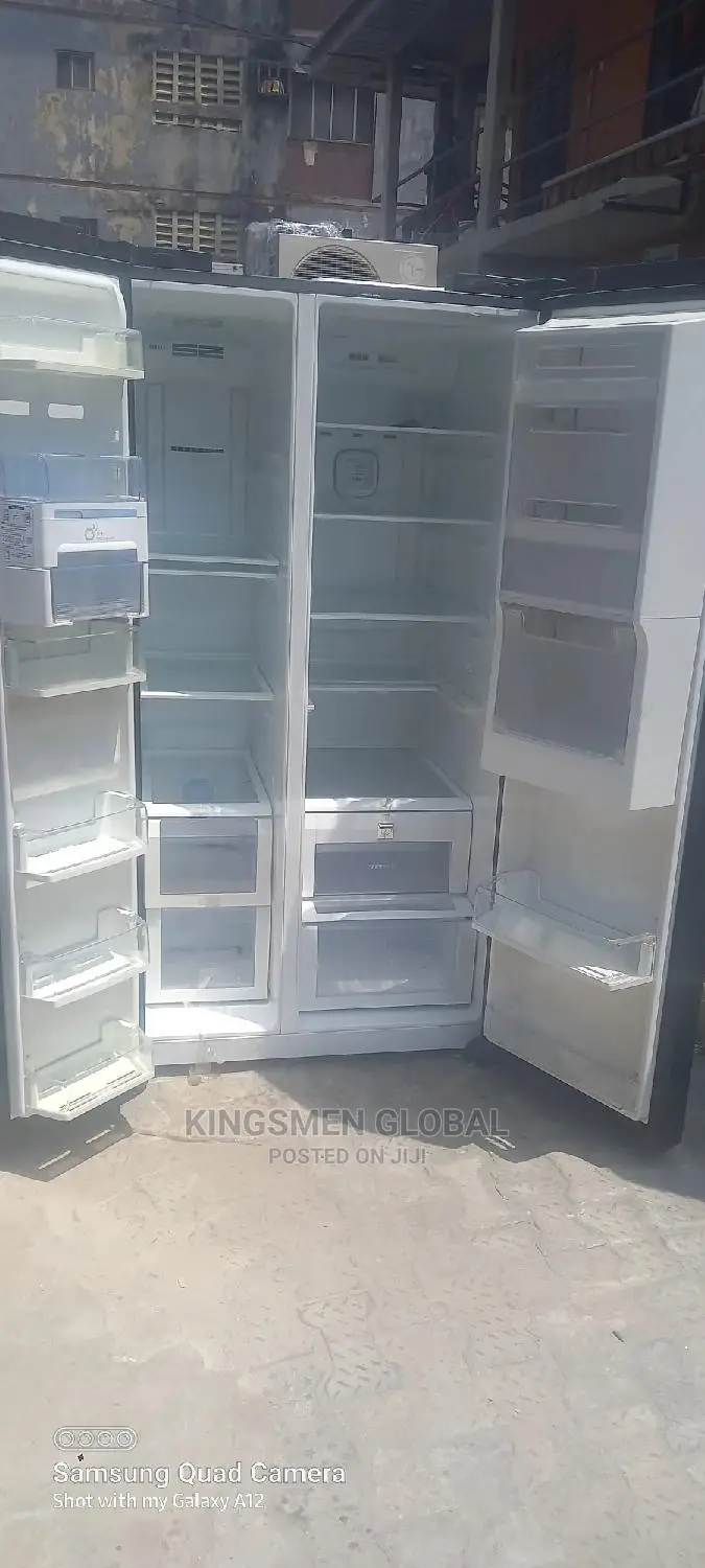 Lg Luxury Sleek and Premium Glass Design Refrigerator