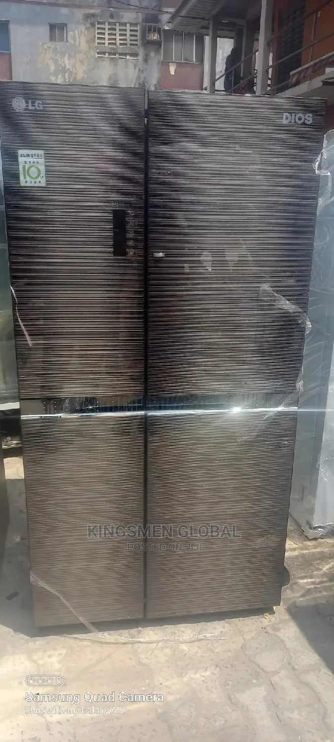 Lg Luxury Sleek and Premium Glass Design Refrigerator
